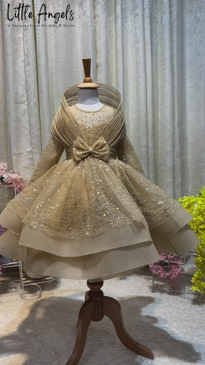 golden short dress for girls video